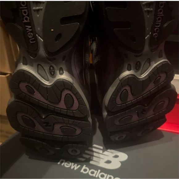 New Balance Metallic Gray and Silver Sneakers main image 7